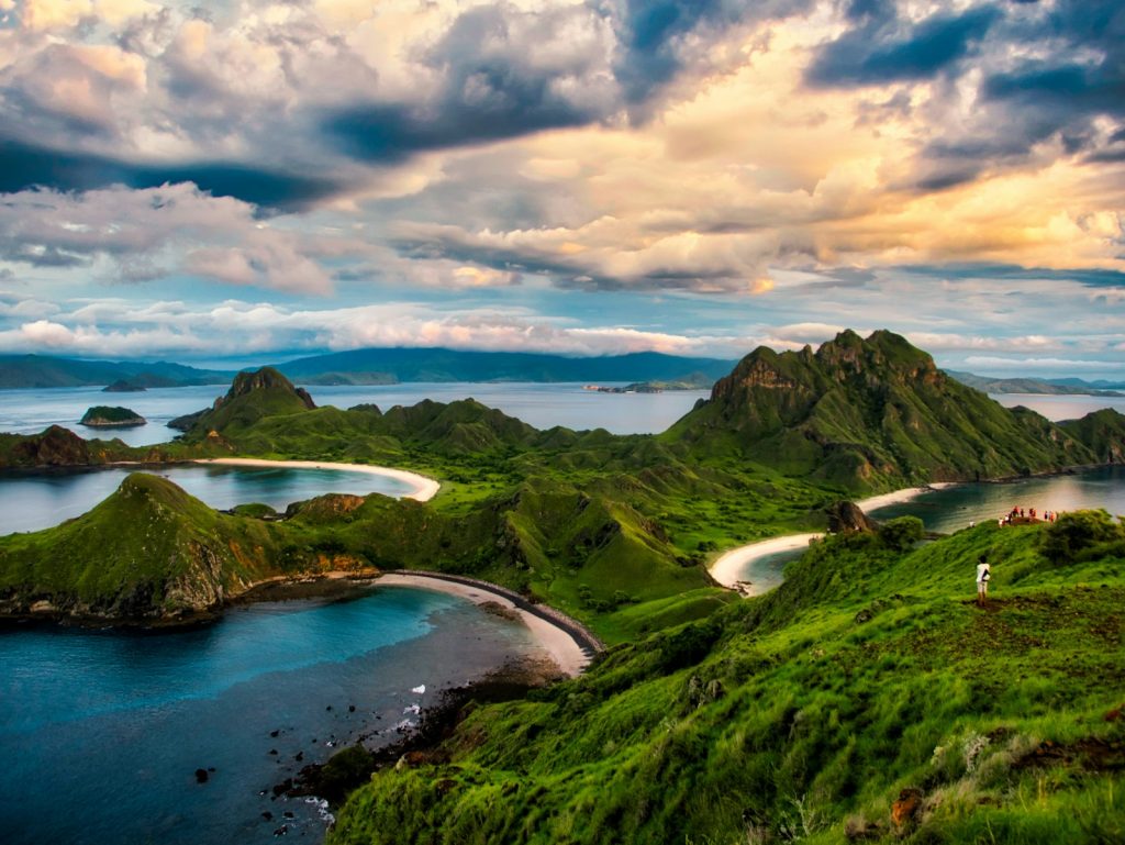 Padar Island & Pink Beach for Honeymooners